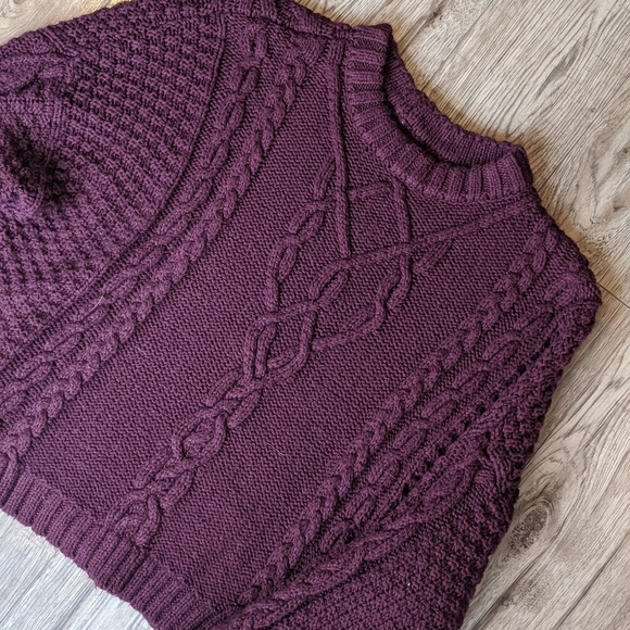 Knit sweater - Picture 2 of 2